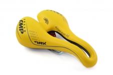 Седло Selle SMP TRK Medium желтый